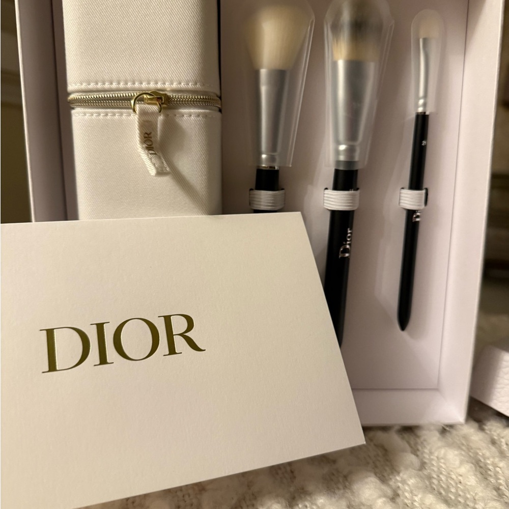 Dior Luxe White and Black Brush Trio